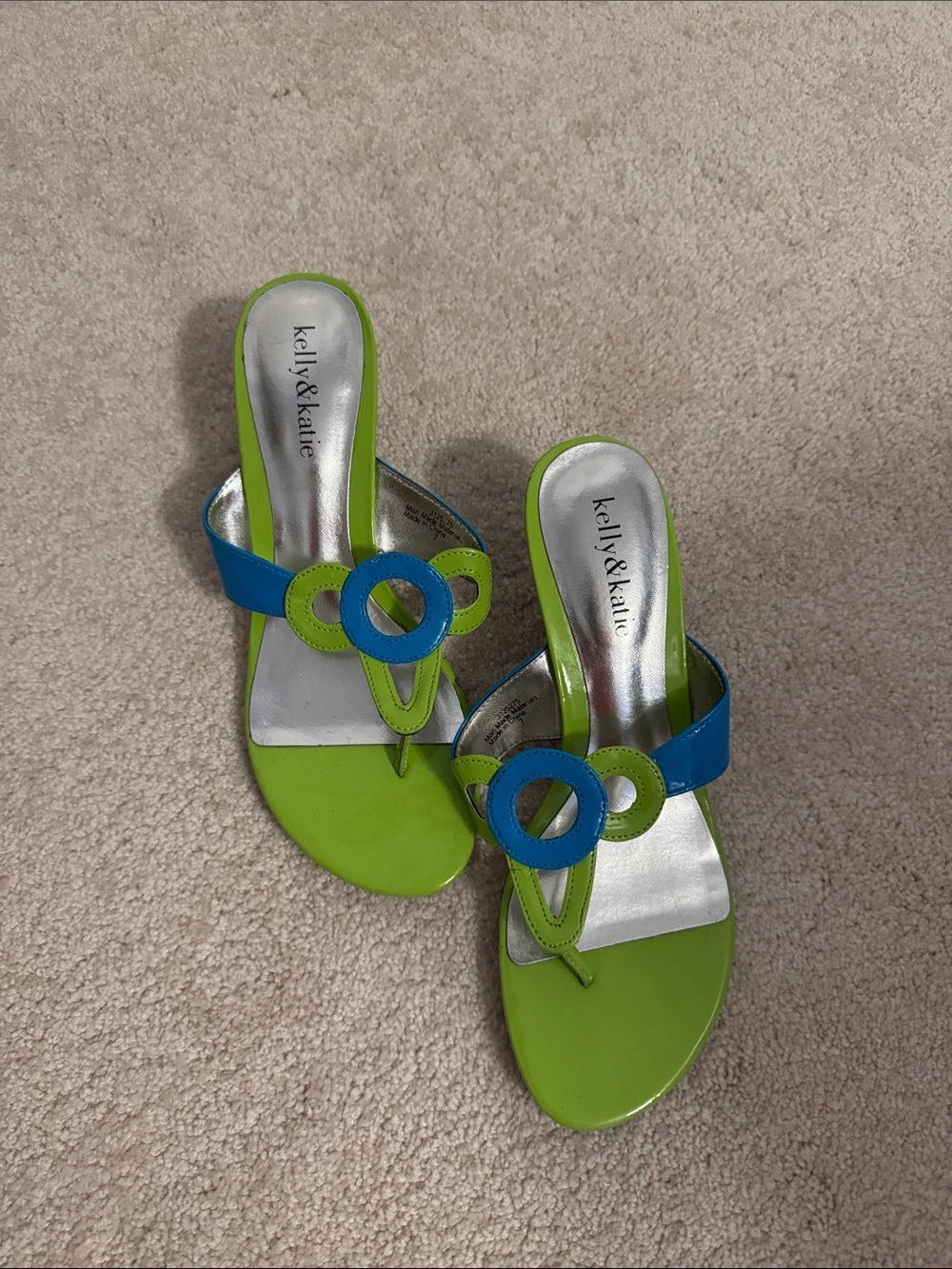 Kelly & Katie Lime Green and Teal Women's Slip-On Sandals